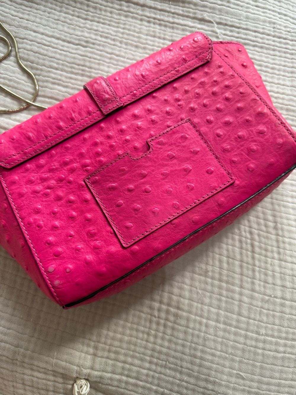 Kate Spade Hot Pink Textured Crossbody with Gold Chain - Picture 6 of 12